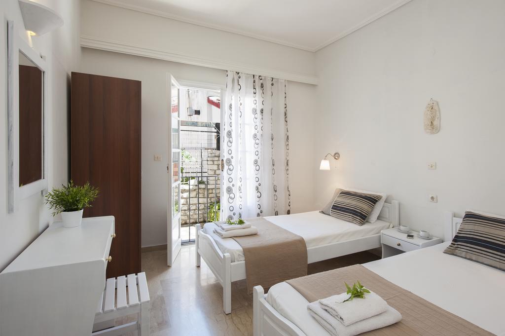 The Orange Garden Apartment Касиопи Екстериор снимка