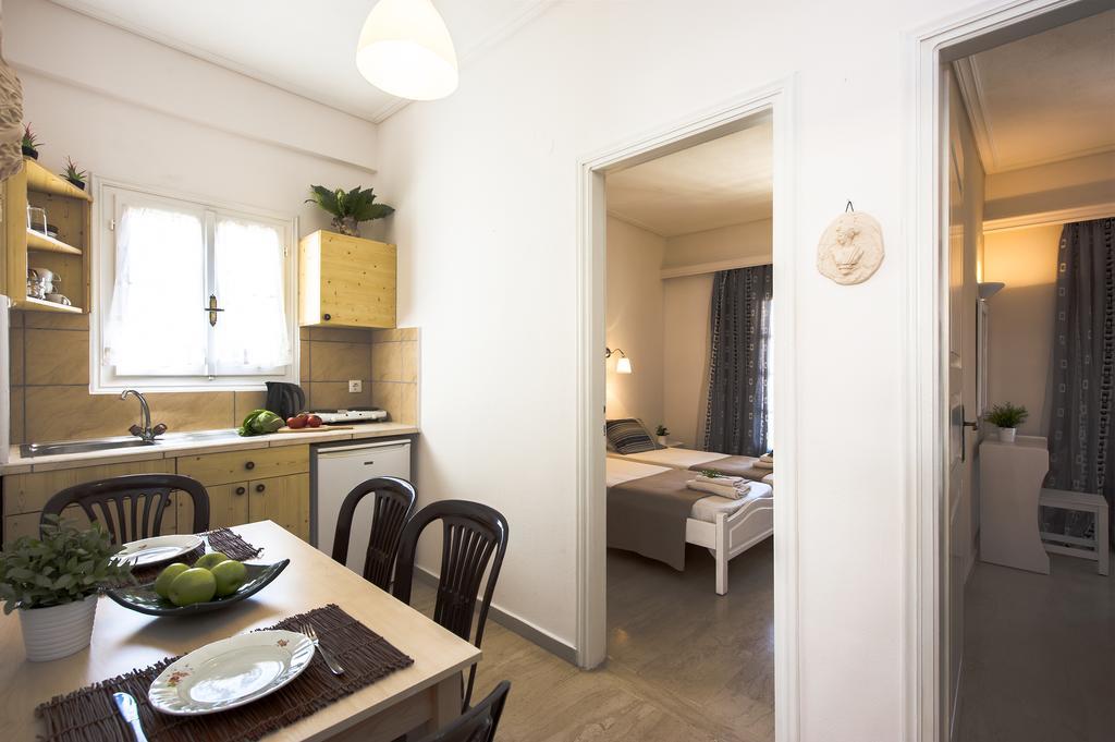 The Orange Garden Apartment Касиопи Екстериор снимка
